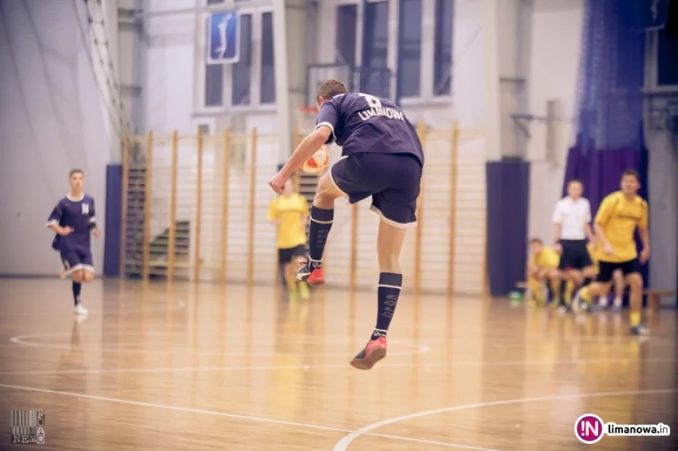 Początek rozgrywek limanowskiej ligi futsalu 2015/16 - zdjęcie 3