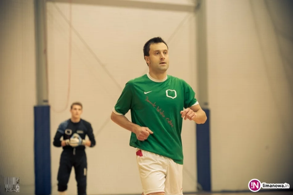 Początek rozgrywek limanowskiej ligi futsalu 2015/16 - zdjęcie 5