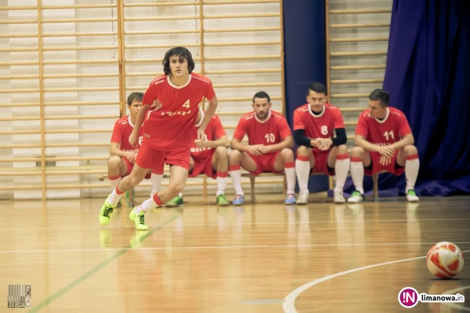 Początek rozgrywek limanowskiej ligi futsalu 2015/16 - zdjęcie 13