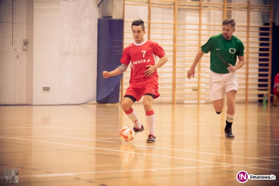 Początek rozgrywek limanowskiej ligi futsalu 2015/16 - zdjęcie 20