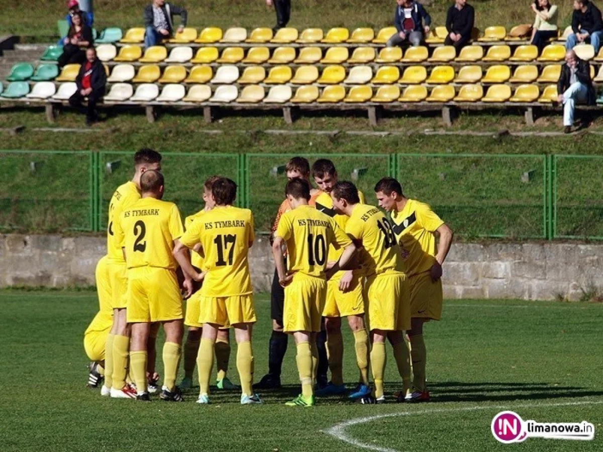 Seria sparingowych zwycięstw KS Tymbark. Zwycięski gol bramkarza.