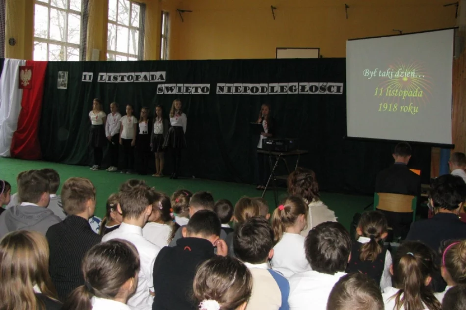 Święto Niepodległości w Koniuszowej - zdjęcie 2