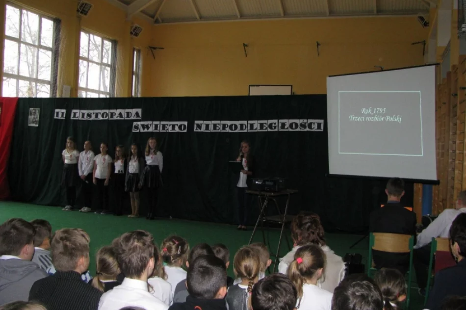 Święto Niepodległości w Koniuszowej - zdjęcie 3