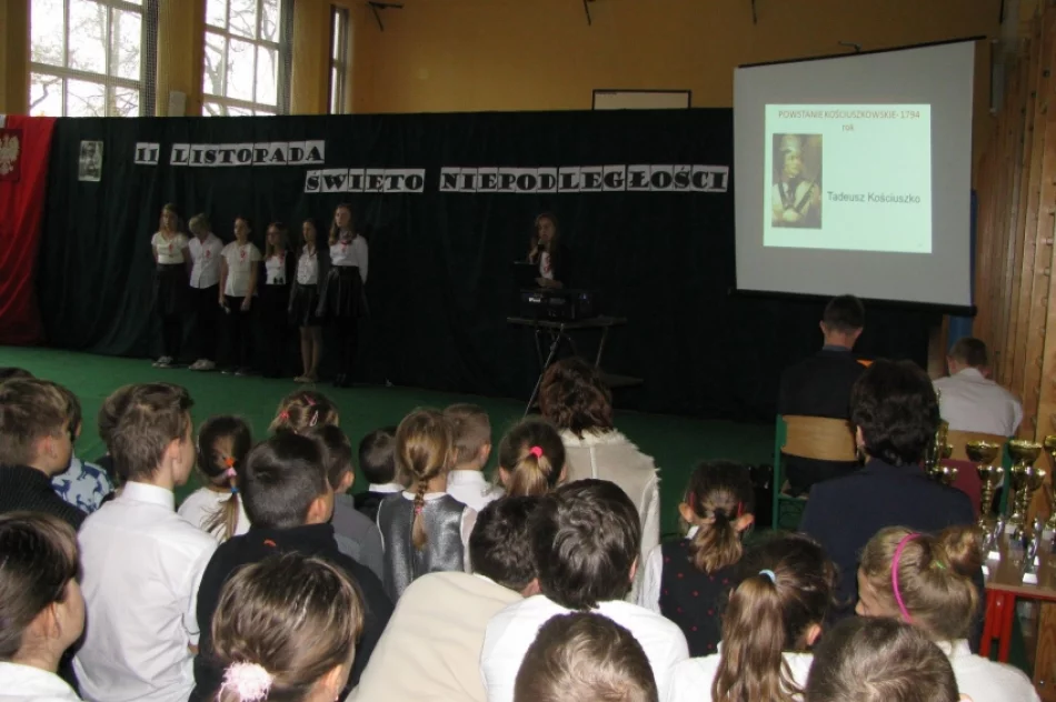 Święto Niepodległości w Koniuszowej - zdjęcie 7