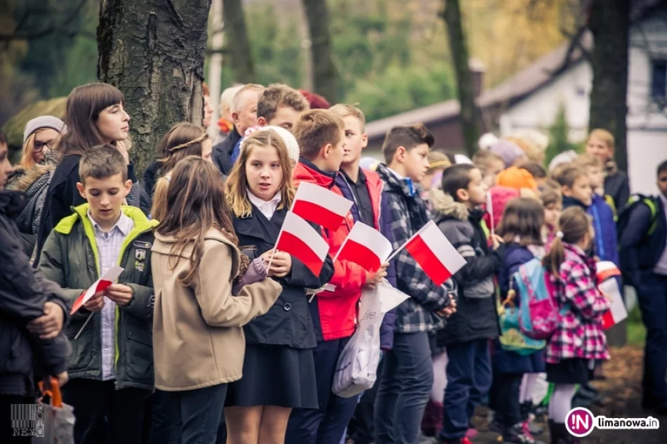 Apel poległych przy Pomniku Legionistów w Łososinie Górnej - zdjęcie 15