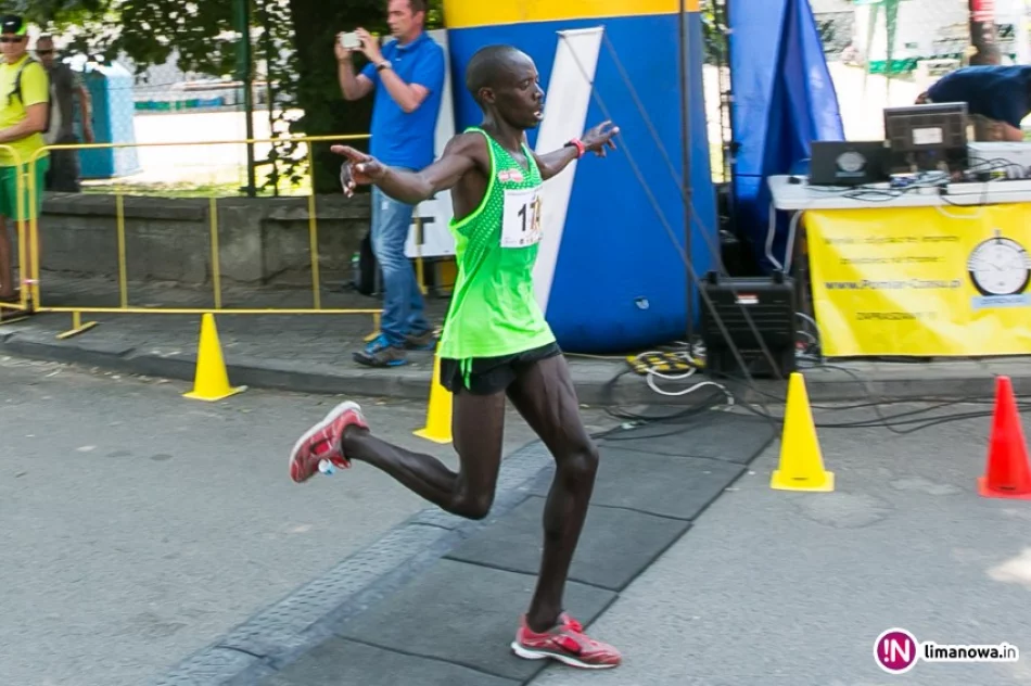 Na starcie 400 zawodników. Ukrainiec zwyciężył, Kenijczyk skrócił trasę - zdjęcie 4