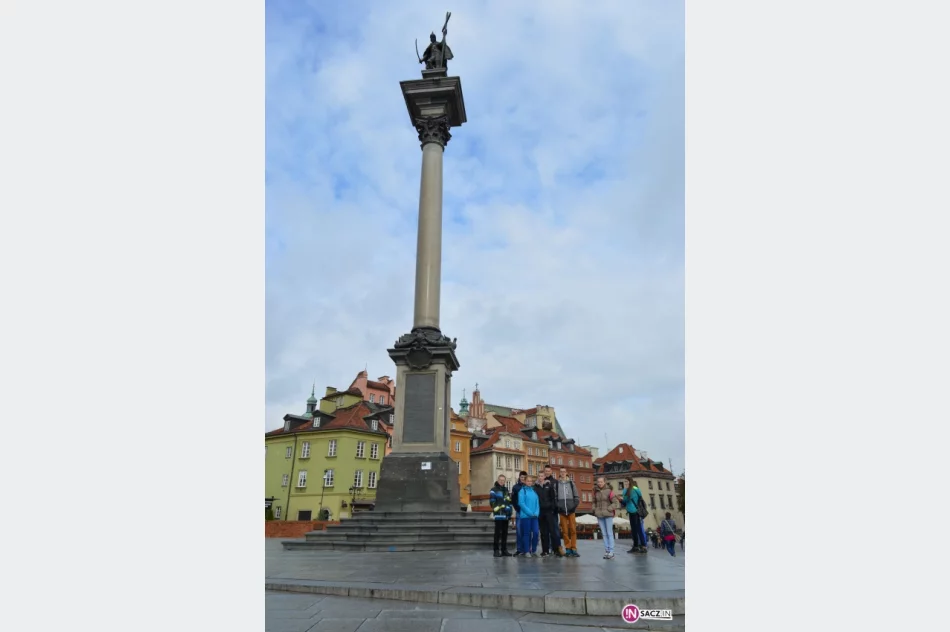 Gimnazjaliści z Koniuszowej w Warszawie - zdjęcie 16