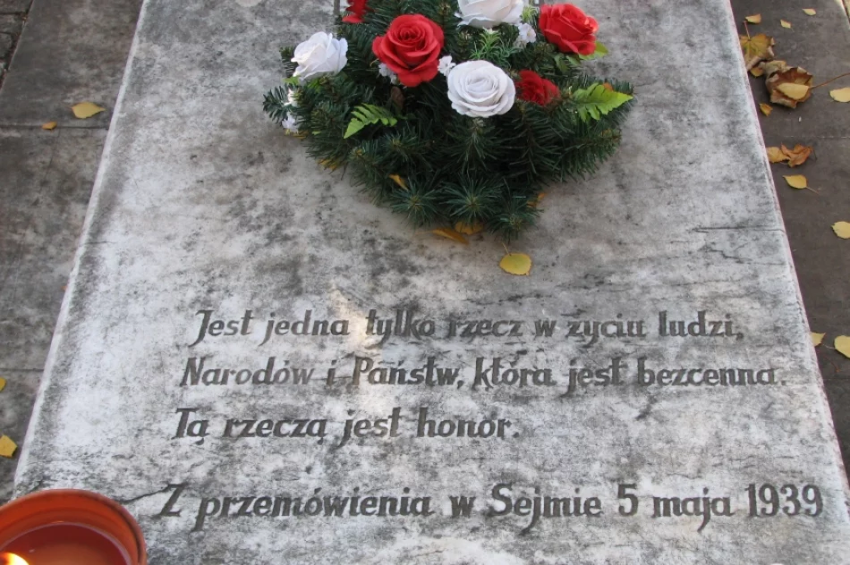 Sądeckie groby na Powązkach - zdjęcie 2