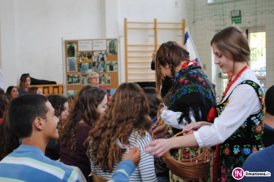 Wizyta młodzieży z Izraela w Mszanie Dolnej - zdjęcie 10