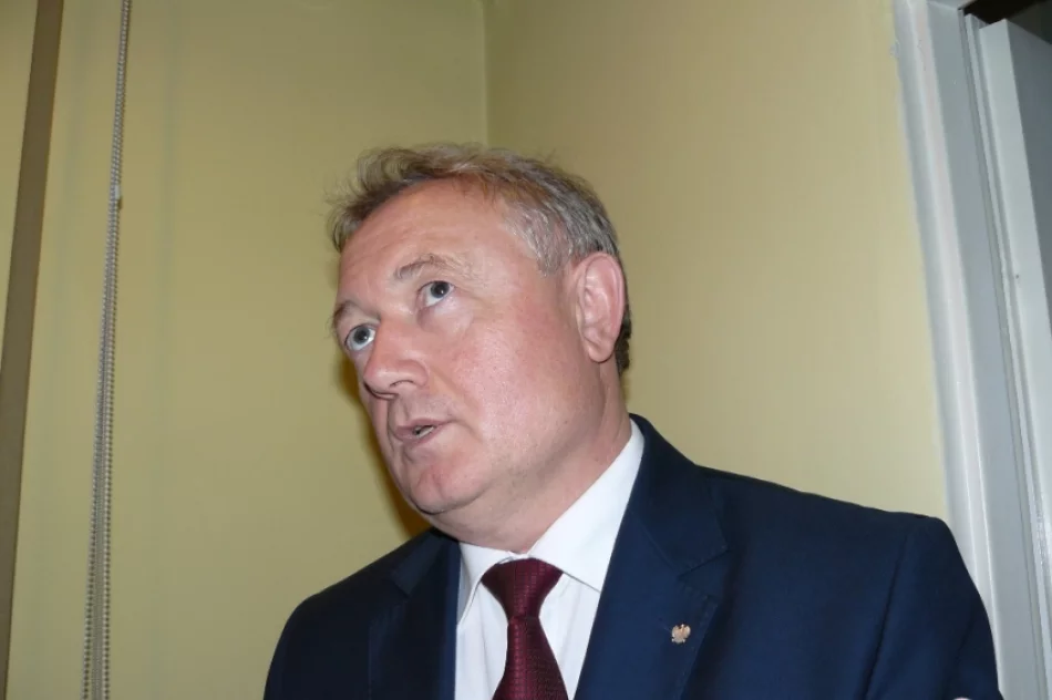 Wieczory wyborcze w komitetach PiS i PO - zdjęcie 3