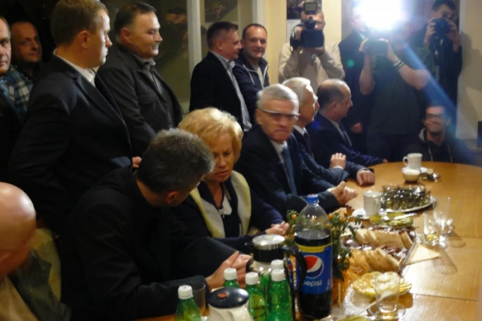 Wieczory wyborcze w komitetach PiS i PO - zdjęcie 5