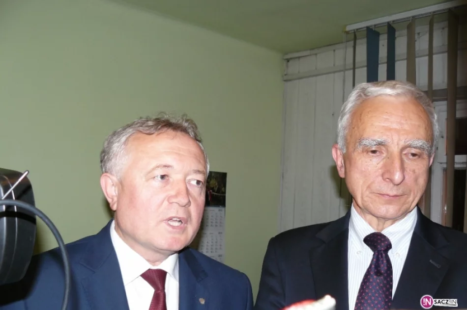 Wieczory wyborcze w komitetach PiS i PO - zdjęcie 9