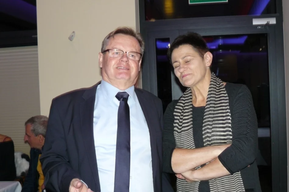 Wieczory wyborcze w komitetach PiS i PO - zdjęcie 13