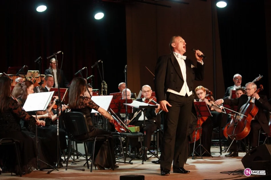 Koncert Jubileuszowy Krynickiej Orkiestry Zdrojowej imienia Adama Wrońskiego - zdjęcie 2