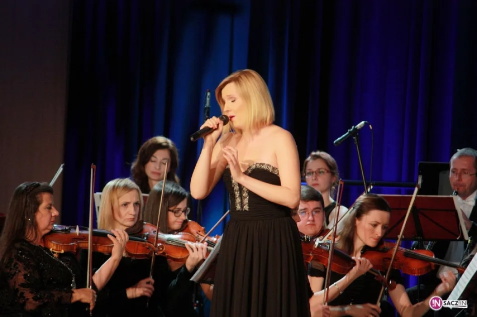 Koncert Jubileuszowy Krynickiej Orkiestry Zdrojowej imienia Adama Wrońskiego - zdjęcie 6