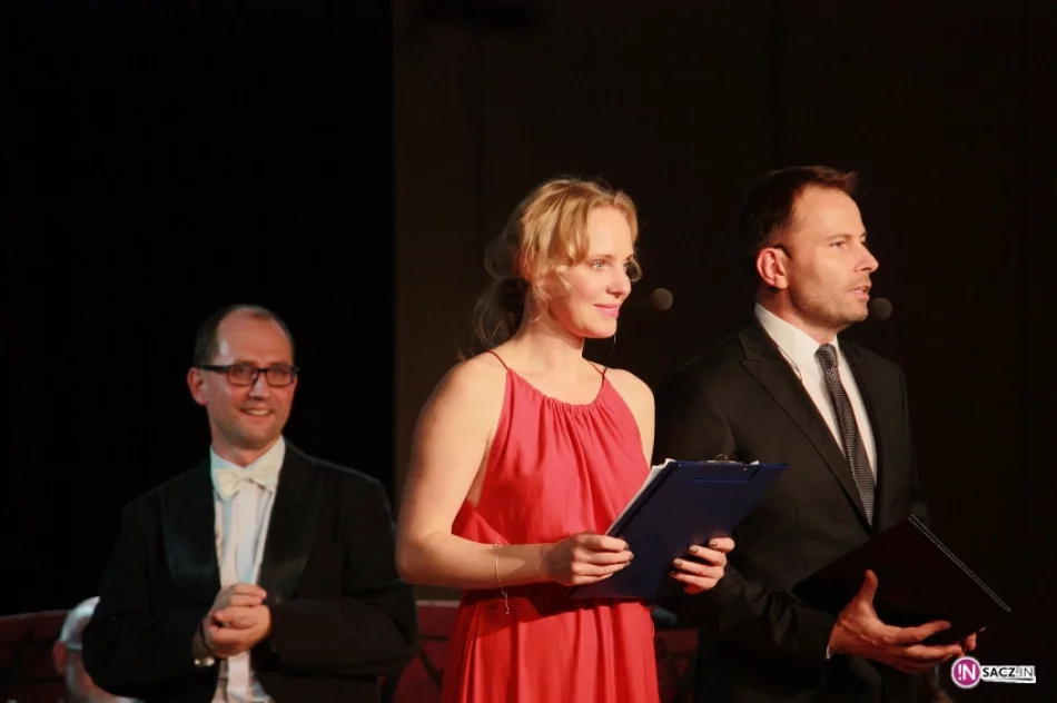 Koncert Jubileuszowy Krynickiej Orkiestry Zdrojowej imienia Adama Wrońskiego - zdjęcie 16