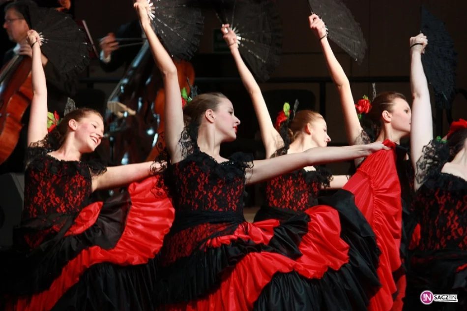 Koncert Jubileuszowy Krynickiej Orkiestry Zdrojowej imienia Adama Wrońskiego - zdjęcie 17