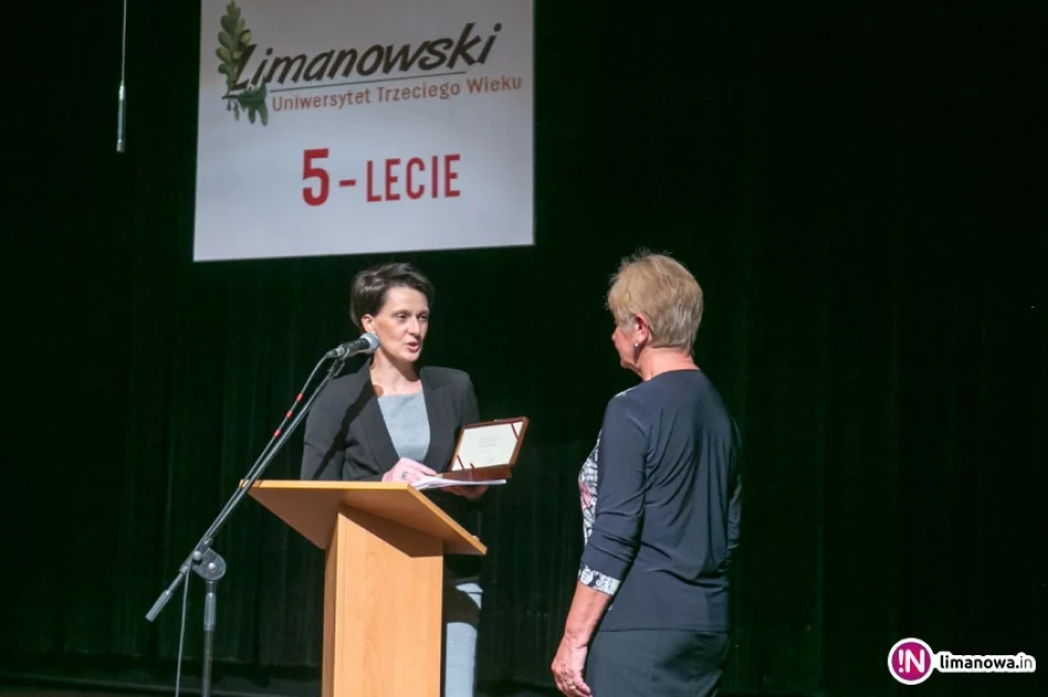 Limanowski Uniwersytet Trzeciego Wieku ma już 5 lat - zdjęcie 17