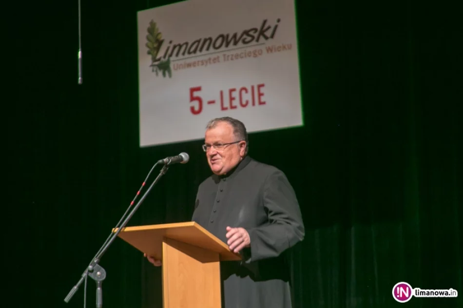 Limanowski Uniwersytet Trzeciego Wieku ma już 5 lat - zdjęcie 20