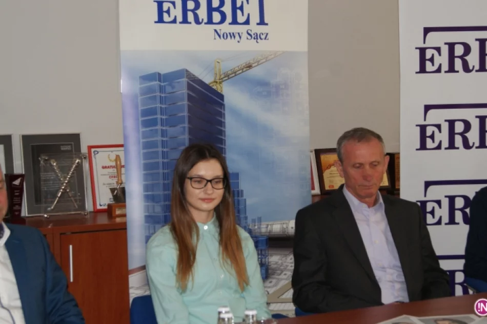 Kolarka Agnieszka Skalniak z medalem z Mistrzostw Świata w Richmond - zdjęcie 4