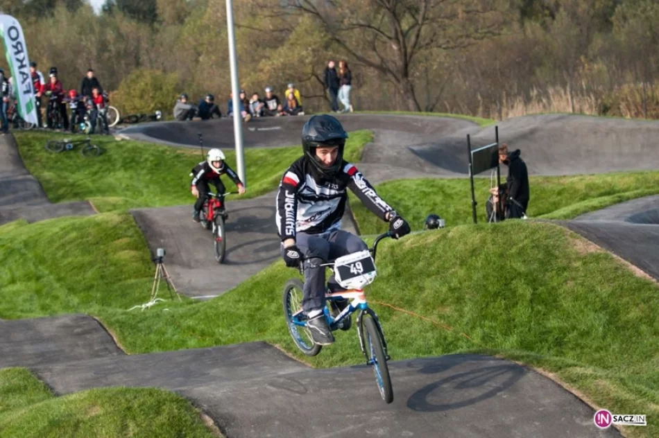 Pumptrack w Nowym Sączu oddany do użytku - zdjęcie 2