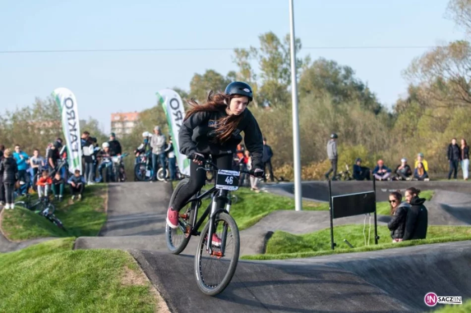 Pumptrack w Nowym Sączu oddany do użytku - zdjęcie 6