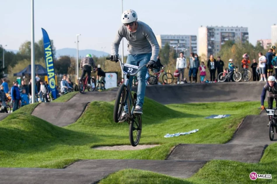 Pumptrack w Nowym Sączu oddany do użytku - zdjęcie 12