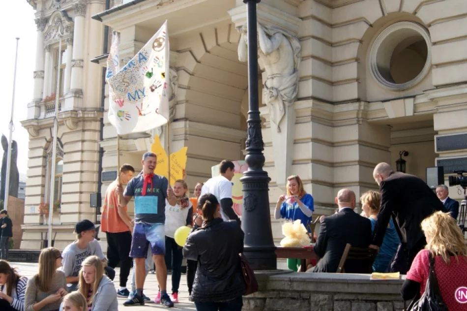 "II Sądecki Dzień Radości - Niedołowanie a szybowanie" - zdjęcie 11