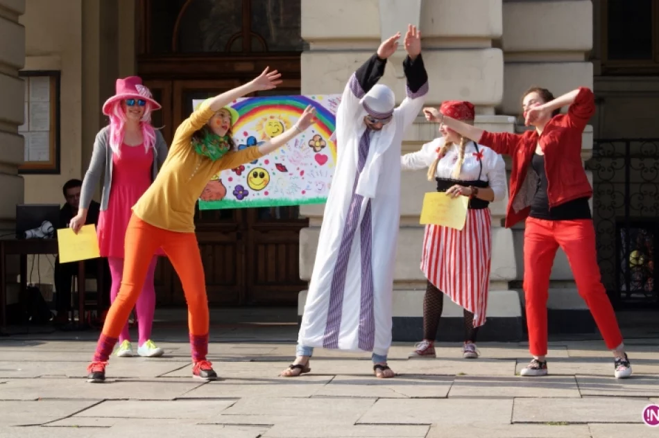 "II Sądecki Dzień Radości - Niedołowanie a szybowanie" - zdjęcie 13