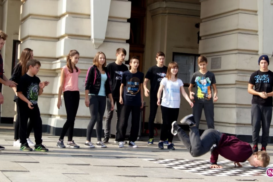 "II Sądecki Dzień Radości - Niedołowanie a szybowanie" - zdjęcie 14