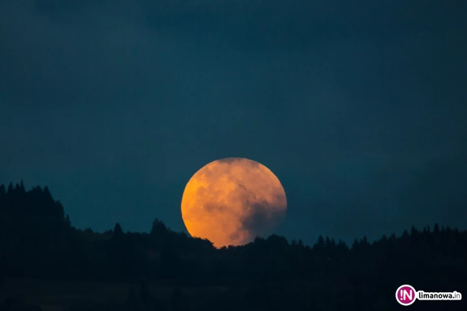 "Krwawy Księżyc" w Beskidzie Wyspowym - zdjęcie 2