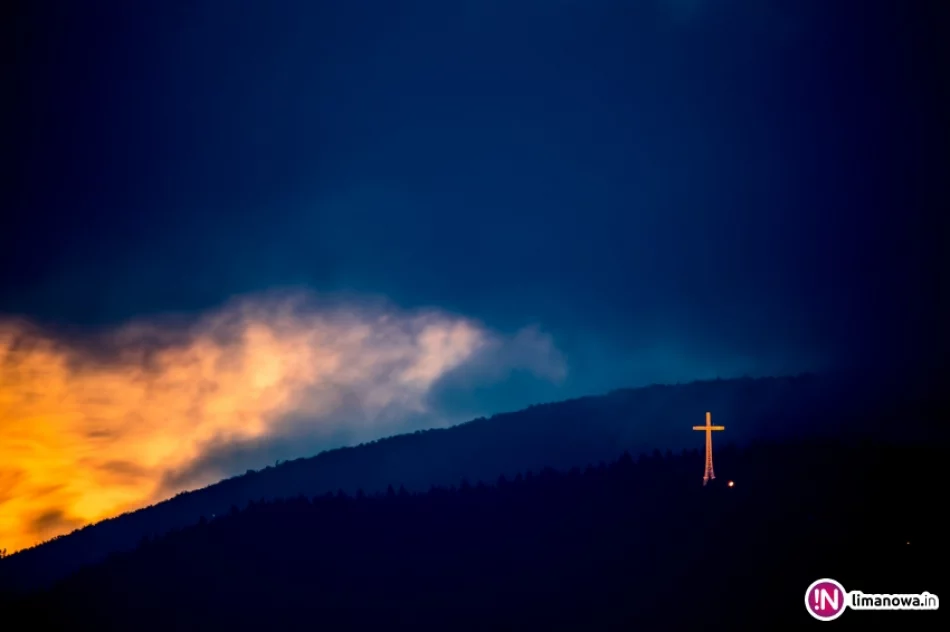 "Krwawy Księżyc" w Beskidzie Wyspowym - zdjęcie 17