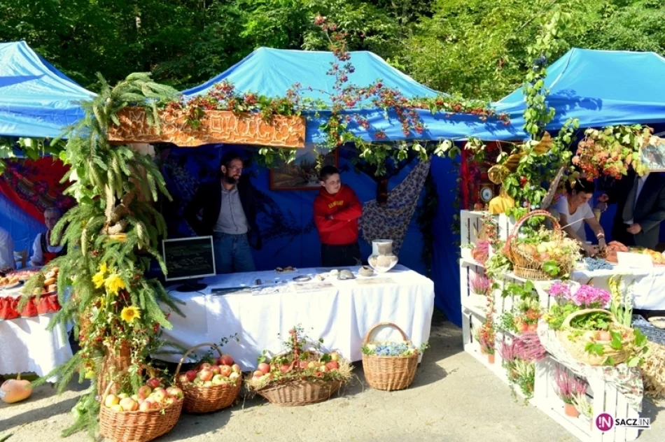 Moc kolorów i zapachów: Święto Owocobrania w Łącku - zdjęcie 5
