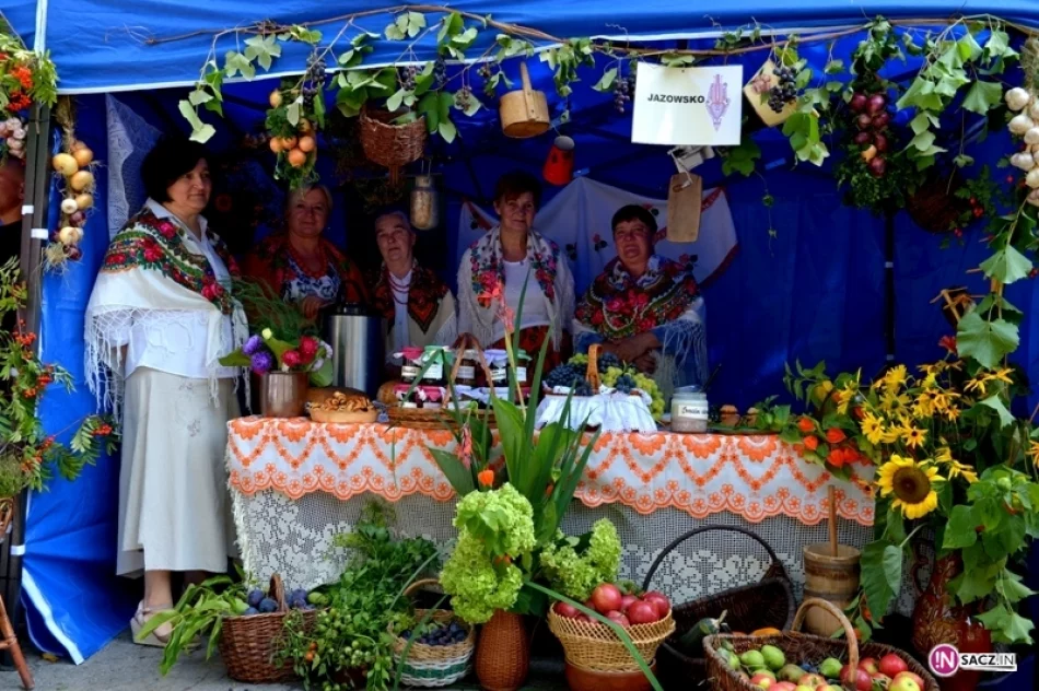 Moc kolorów i zapachów: Święto Owocobrania w Łącku - zdjęcie 13