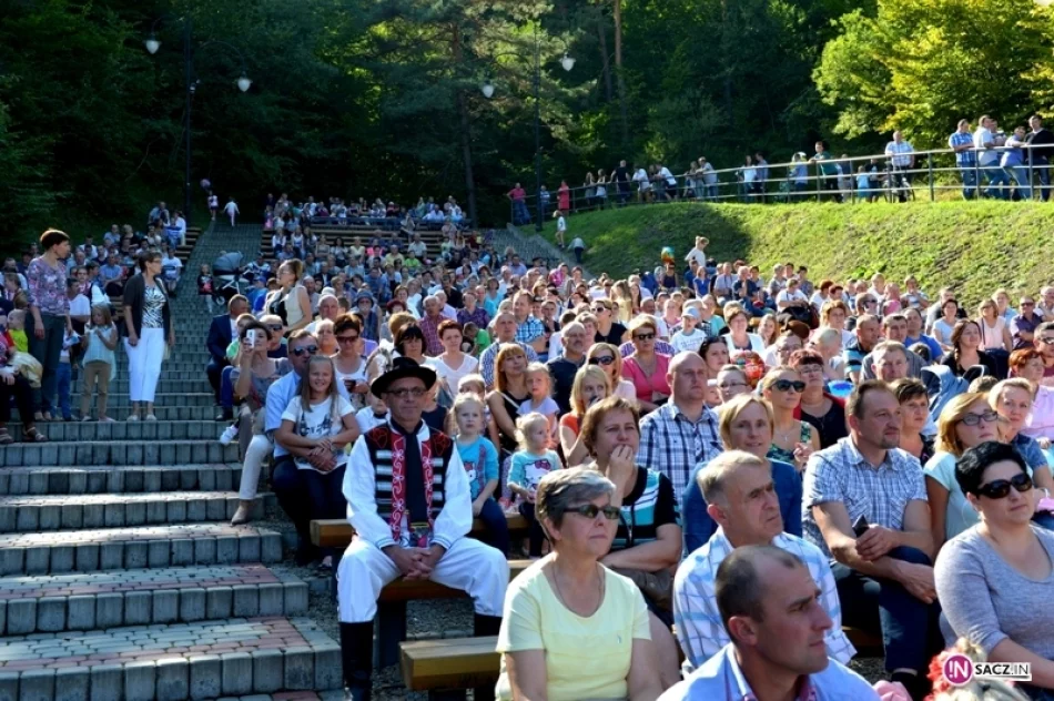Moc kolorów i zapachów: Święto Owocobrania w Łącku - zdjęcie 17