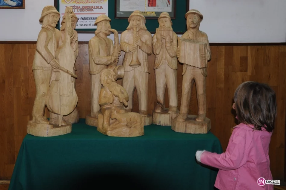 Wernisaż Wystawy "Jakub Puchal - rzeźba sakralna i ludowa" - zdjęcie 9