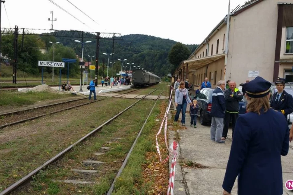 Parowozem przez Dolinę Popradu - zdjęcie 4