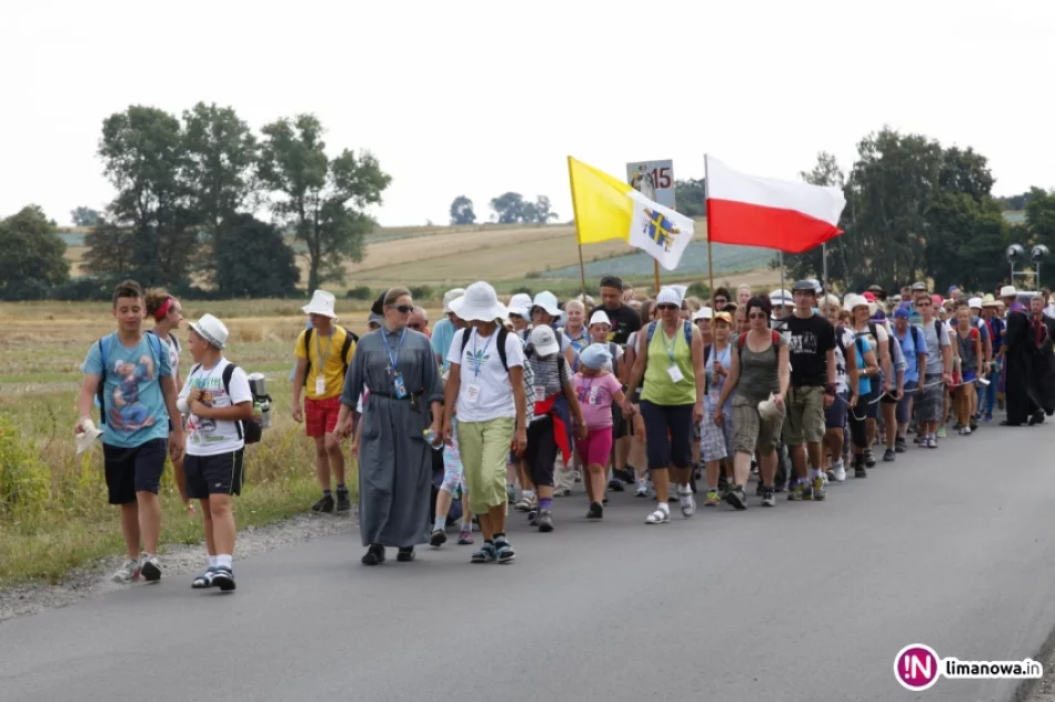 XXXIII Piesza Pielgrzymka Tarnowska na Jasną Górę - zdjęcie 2