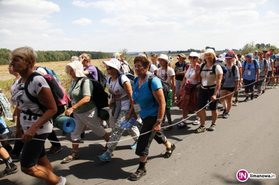 XXXIII Piesza Pielgrzymka Tarnowska na Jasną Górę - zdjęcie 7