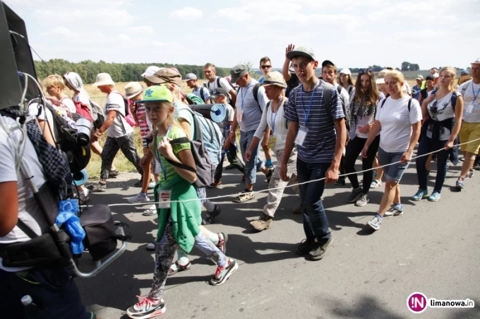 XXXIII Piesza Pielgrzymka Tarnowska na Jasną Górę - zdjęcie 12