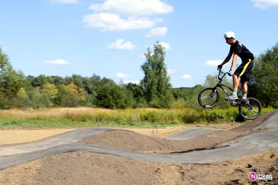 Wielokrotny mistrz Polski w BMX racing testuje pumptrack! - zdjęcie 7