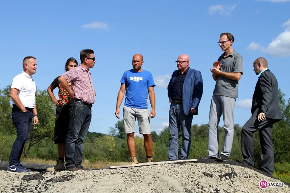 Wielokrotny mistrz Polski w BMX racing testuje pumptrack! - zdjęcie 14