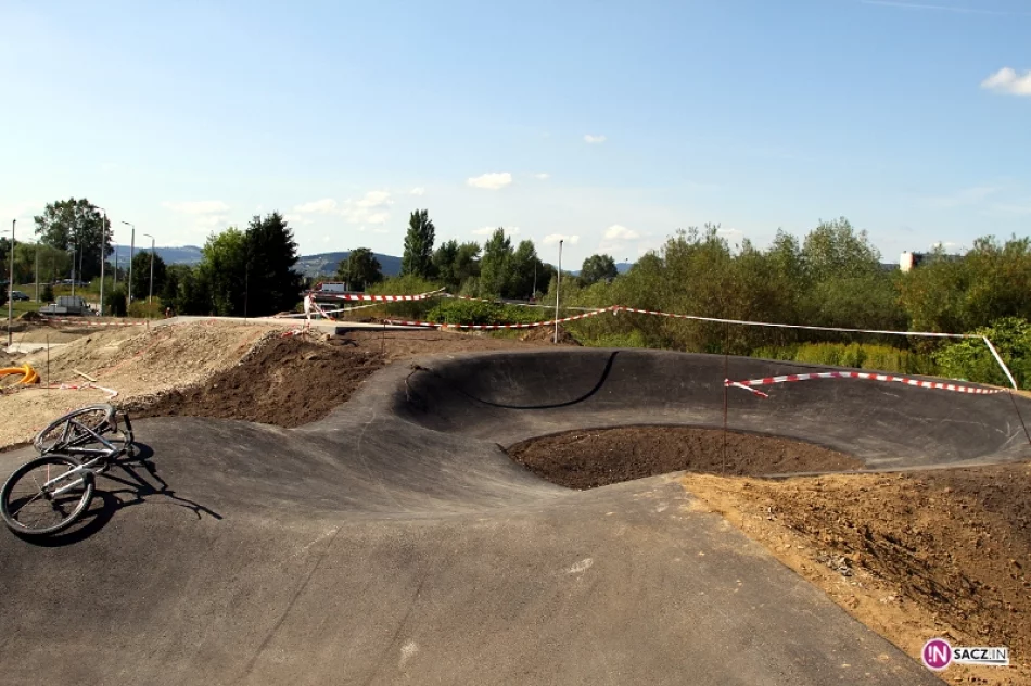 Wielokrotny mistrz Polski w BMX racing testuje pumptrack! - zdjęcie 16