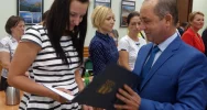 Powiat: awanse dla nauczycieli i zmiany w szkołach - zdjęcie 1