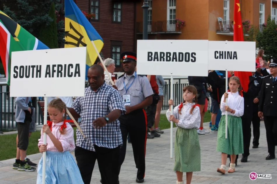 Krynica-Zdrój: XXV Mistrzostwa Świata Służb Mundurowych w Halowej Piłce Nożnej uroczyście otwarte! - zdjęcie 12
