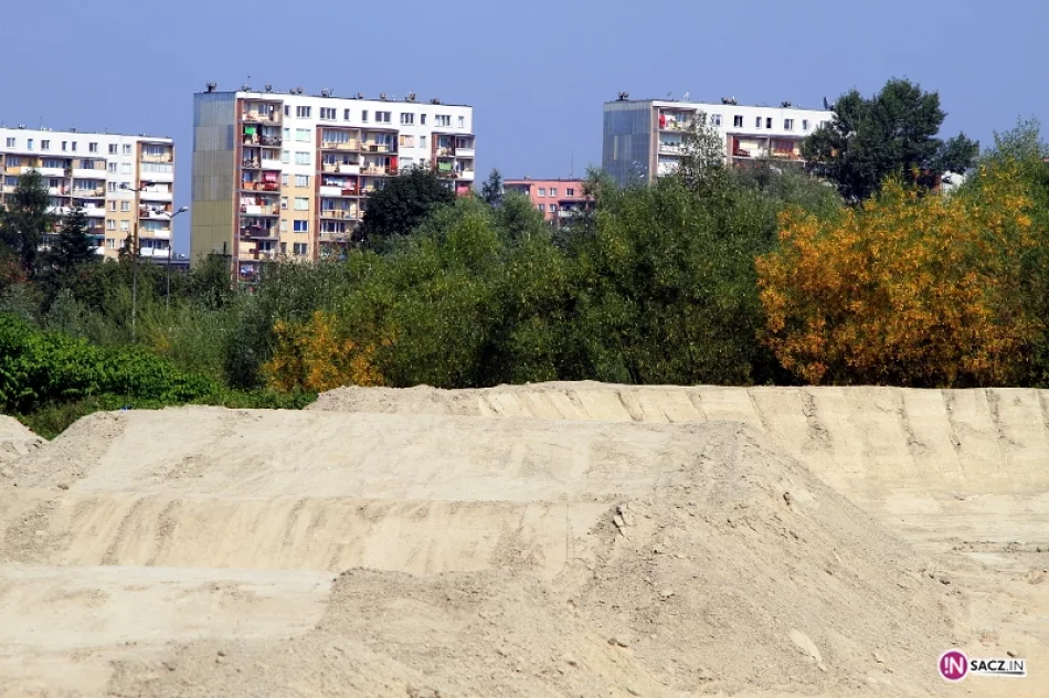 Fotorelacja z placu budowy pumptracka przy Al. Piłsudskiego - zdjęcie 4