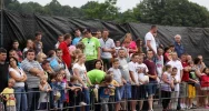 Drift, jazda na dwóch kołach i skoki przez płonącą obręcz - zdjęcie 1