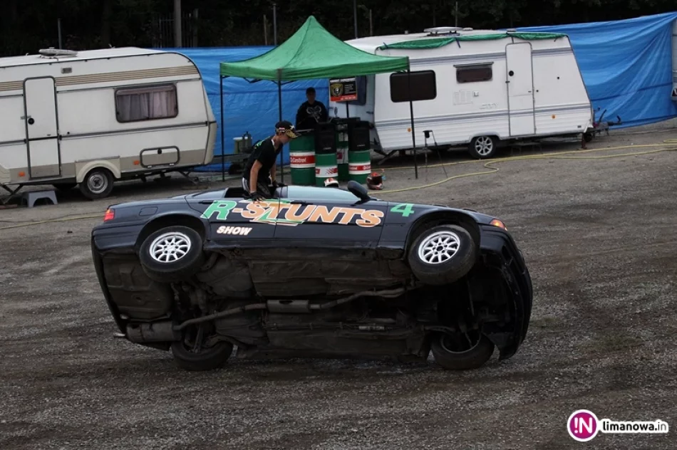 Widowisko słowackiej grupy kaskaderów - zdjęcie 8