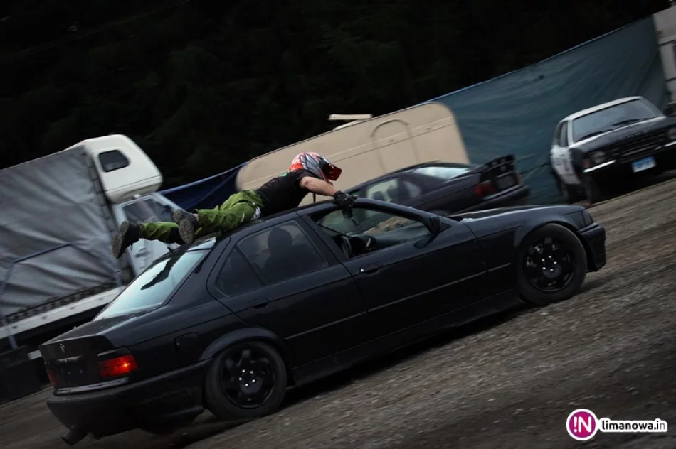 Widowisko słowackiej grupy kaskaderów - zdjęcie 14