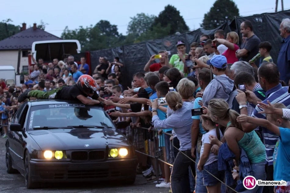 Widowisko słowackiej grupy kaskaderów - zdjęcie 17